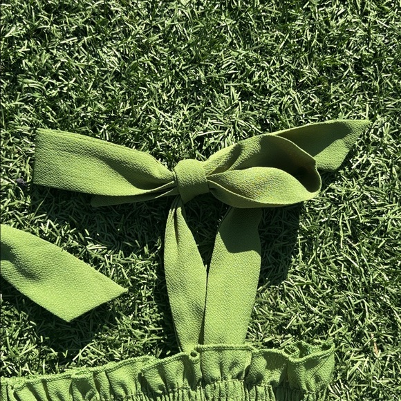 Green Smocked Bow-Tie Strap Top - Picture 2 of 3